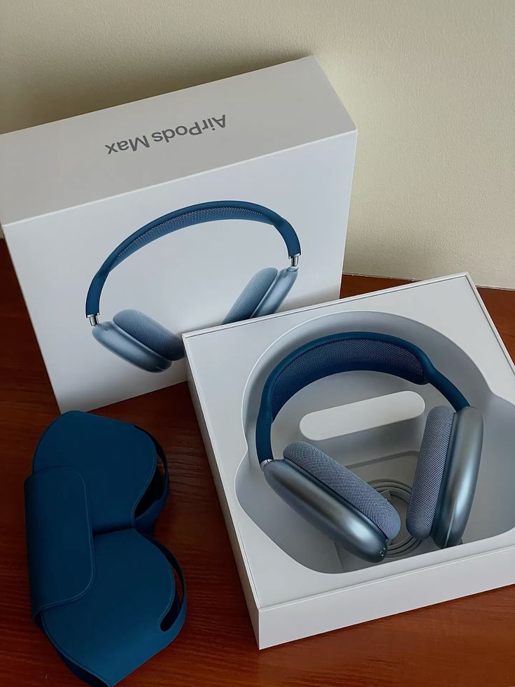 Premium Over-Ear Wireless Headphones – Bluetooth, ANC & High Fidelity Audio